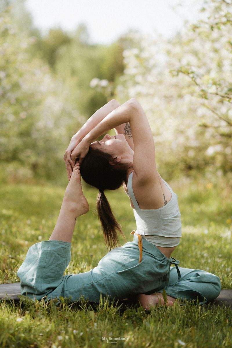 Embrace the Calm: Yoga Practices for Winter Wellness